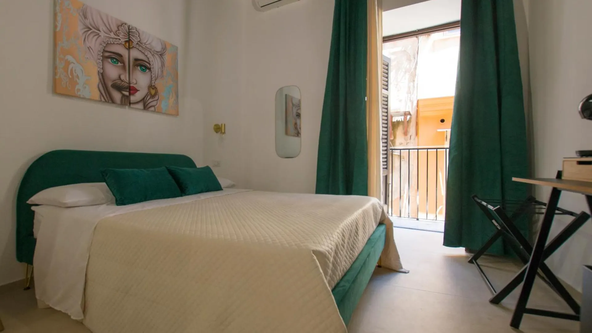 Massimo Rooms And Suite 팔레르모